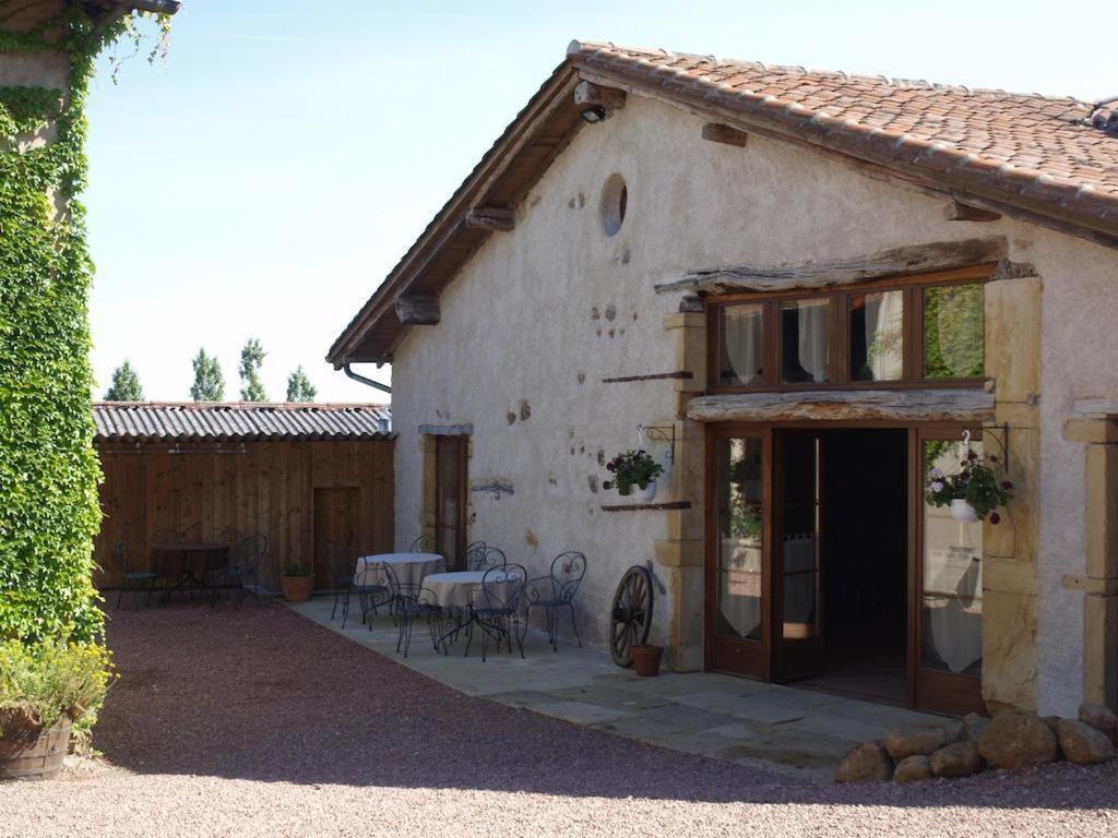 La Grange Villa Coutouvre Eksteriør bilde